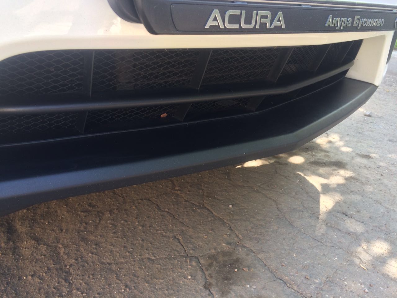 Сетка в бампер для защиты радиатора (R15,100x25 Black) 