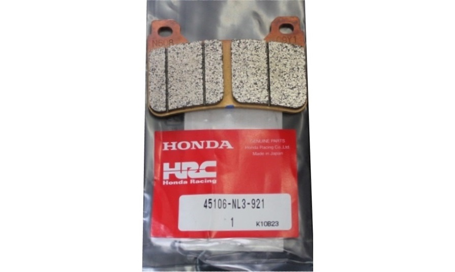 Оригинальные спортивные тормозные колодки HONDA HRC 45106NL3921 (45106-NL3-921)