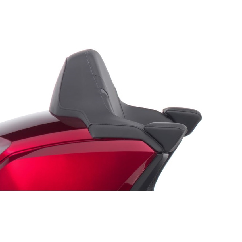 Подлокотники центрального кофра для мотоцикла Honda GL1800 Gold Wing Tour 08R70MKCA00ZA (08R70-MKC-A00ZA)