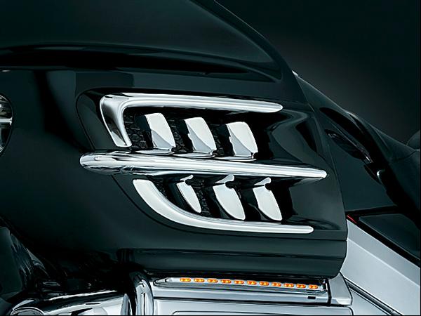 Хромированные накладки на боковые воздухозаборники (комплект) для Honda GL1800 Gold Wing  7319