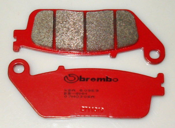 Тормозные колодки передние Brembo для мотоцикла Honda 1300 VTX 03-