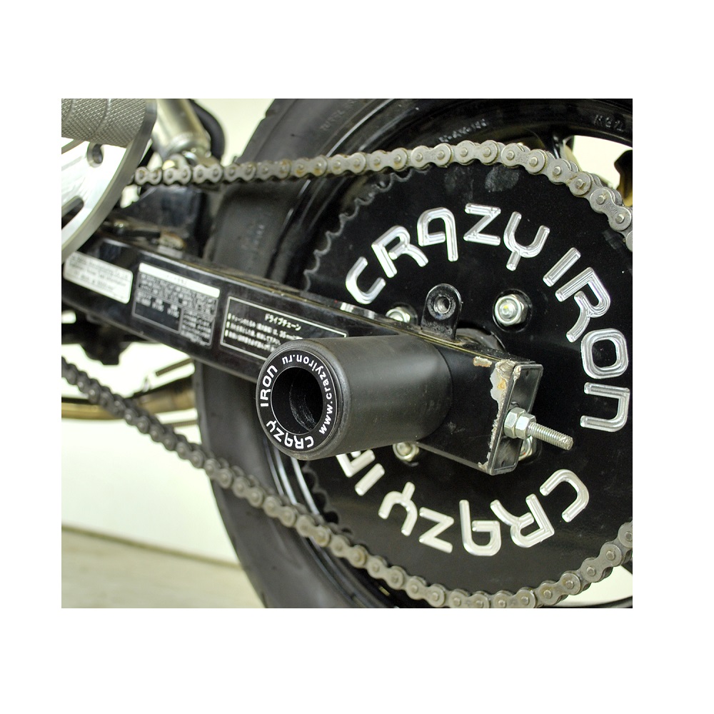 Пеги Crazy Iron в ось заднего колеса мотоцикла Honda GROM MSX125 `13-`16