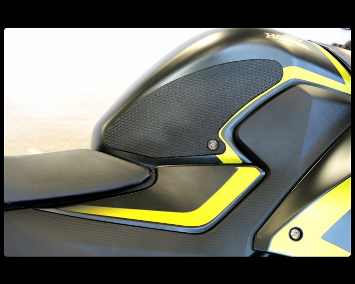 Комплект защитных наклеек на бак TechSpec  для мотоцикла Honda CBR300R 15-