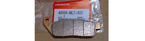 Оригинальная колодка тормозная передняя для мотоцикла HONDA 45106ML7922 (45106-ML7-922)