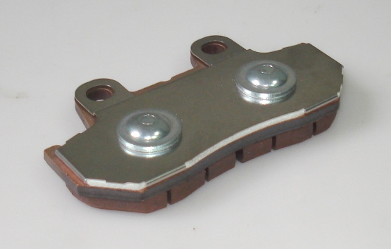 Оригинальные тормозные колодки задние для мотоцикла HONDA 43105MG9017 (43105-MG9-017)