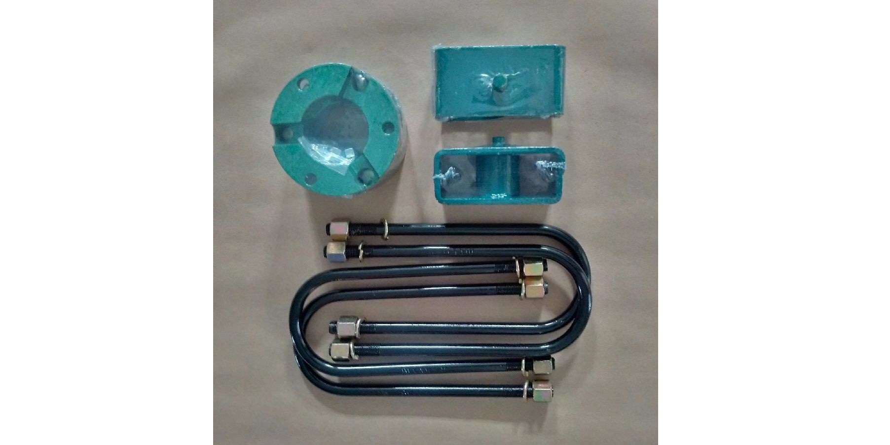 Набор для полного завышения автомобиля (лифтования) на 2 дюйма (5 см)