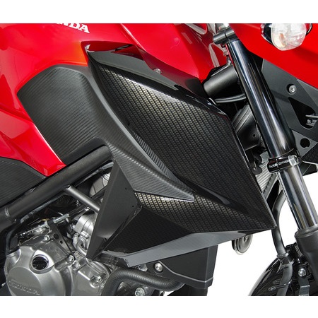 Обтекатель передний боковой (под карбон) для Honda CB300F 