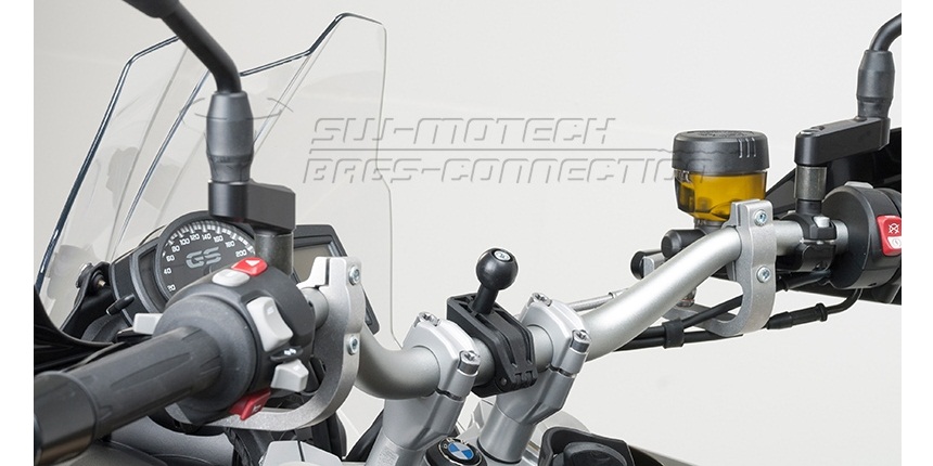 Универсальное крепление навигатора на руль SW-Motech для мотоцикла Honda (для рулей с ∅22/28 мм)