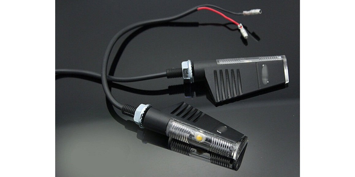 Универсальные светодиодные поворотники для мотоцикла Honda (2 шт.)