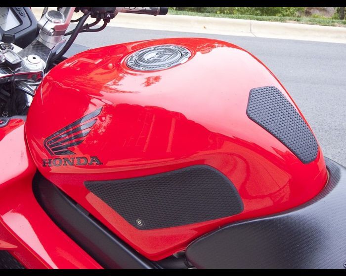 Комплект защитных наклеек на бак TechSpec  для мотоцикла Honda VFR800 98-07