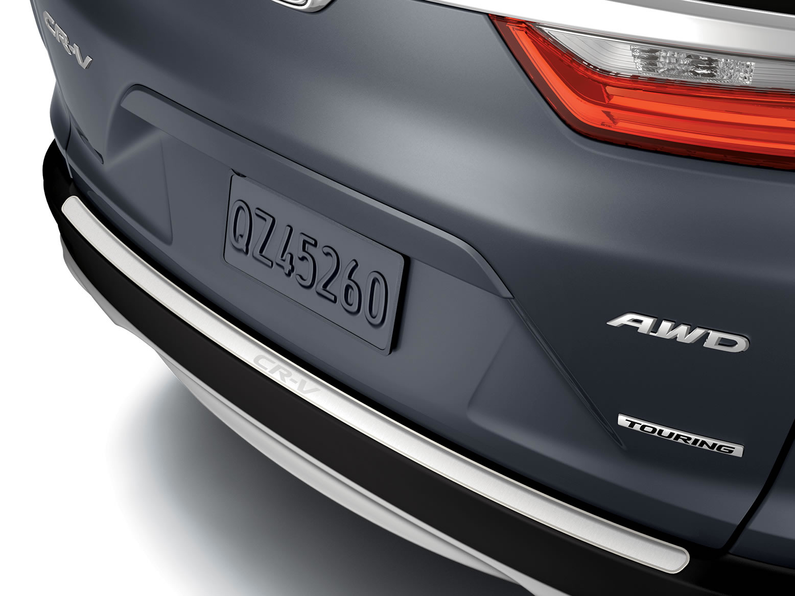 Защита заднего бампера на дверной проём Honda CR-V 5