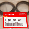 Оригинальный комплект сальник+пыльник для мотоцикла Honda 51490MCF000 (51490-MCF-000) Оригинальный комплект сальник+пыльник для мотоцикла Honda 51490MCF000 (51490-MCF-000)