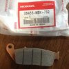 Оригинальные тормозные колодки для мотоцикла Honda 06455MBK752 (06455-MBK-752) Оригинальные тормозные колодки для мотоцикла Honda 06455MBK752 (06455-MBK-752)