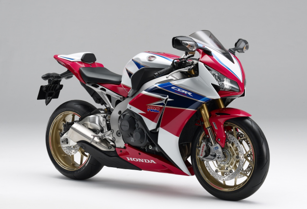 Honda Выпустила CBR1000RR в двух спецверсиях