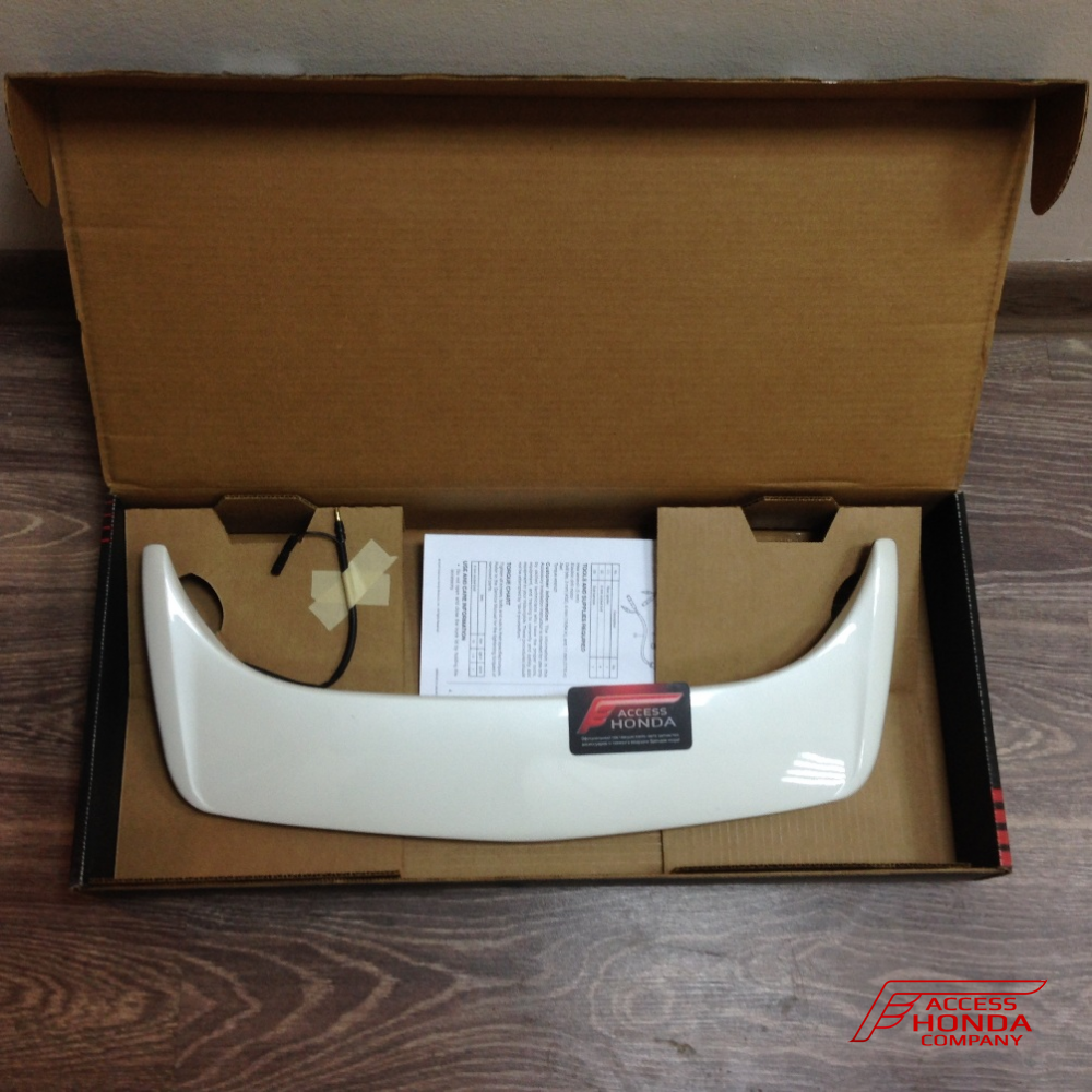 Оригинальный спойлер со стоп-сигналом для мотоцикла Honda GL1800 Gold Wing 2001-2016 08F64-MCA-181C Оригинальный спойлер со стоп-сигналом для мотоцикла Honda GL1800 Gold Wing 2001-2016 08F64-MCA-181C