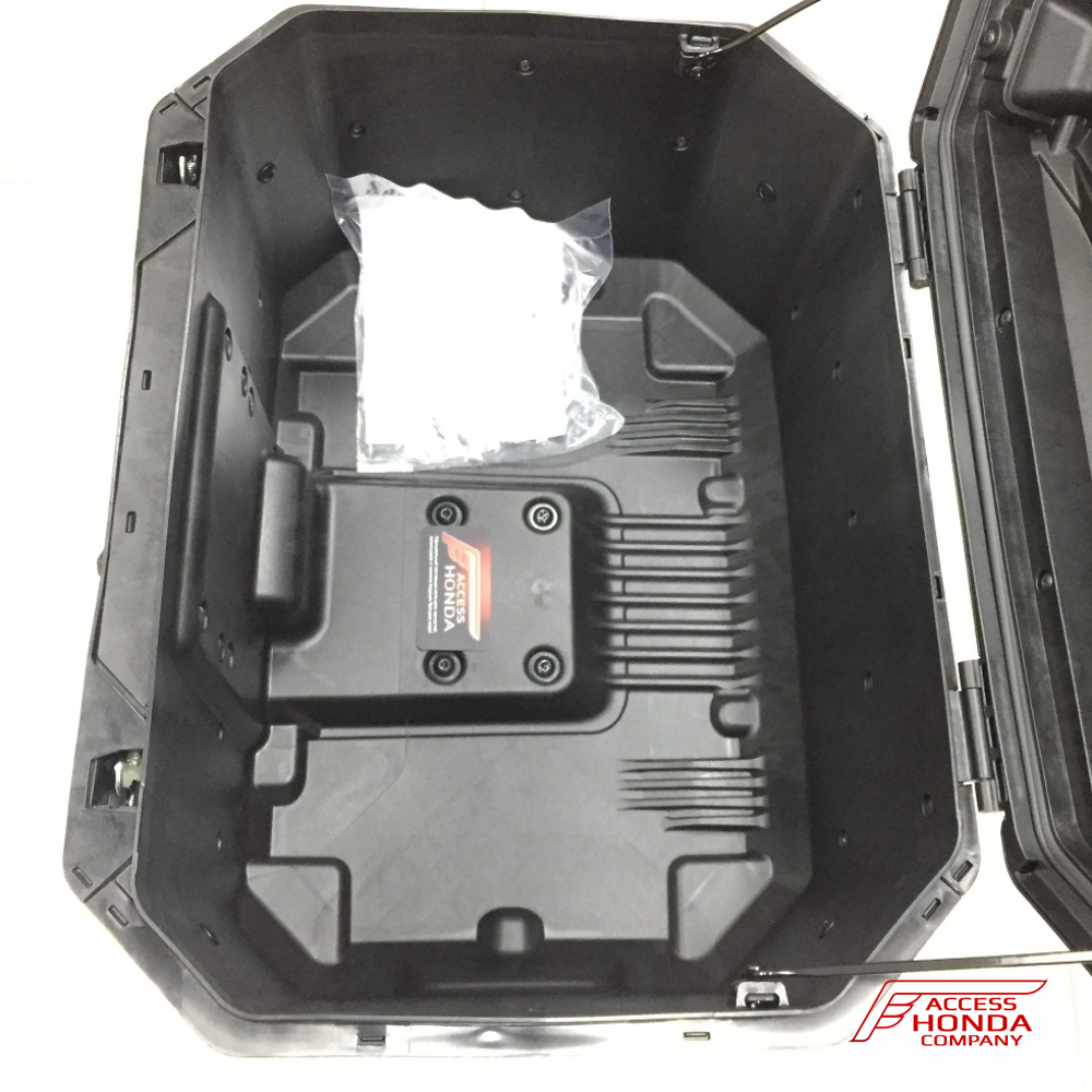 Оригинальный центральный кофр 58 литров для Honda CRF1100L Africa Twin 2020- Оригинальный центральный кофр 58 литров для Honda CRF1100L Africa Twin 2020-