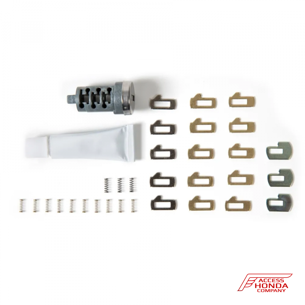 Составная личинка кофра Honda (08M73HACJ42) Составная личинка кофра Honda (08M73HACJ42)