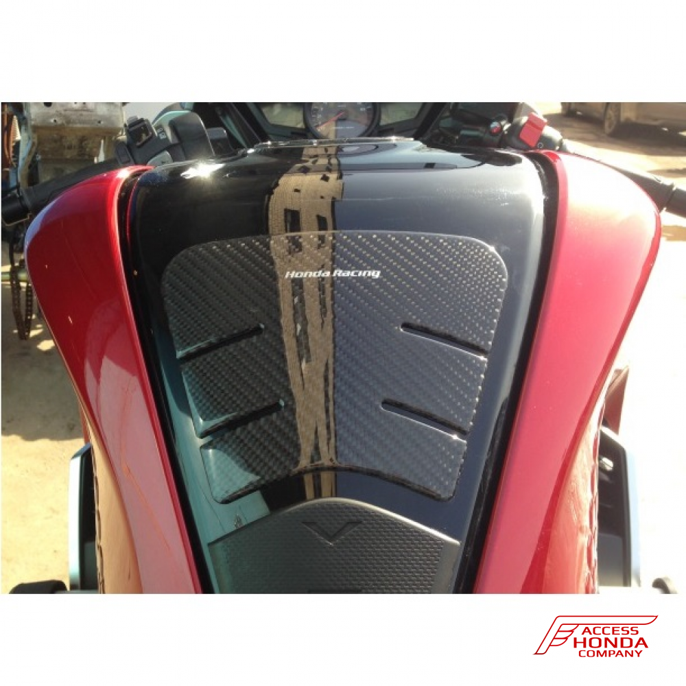 Оригинальная карбоновая наклейка на бак мотоцикла Honda VFR1200F/FD 08P61MGE200A (08P61-MGE-200A) Оригинальная карбоновая наклейка на бак мотоцикла Honda VFR1200F/FD 08P61MGE200A (08P61-MGE-200A)