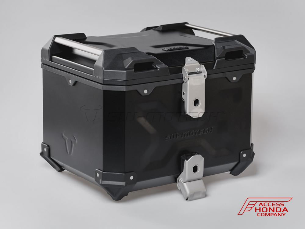 Центральный кофр SW-Motech TRAX ADVENTURE ALU-BOX 38 л. для мотоцикла Honda (чёрный) Центральный кофр SW-Motech TRAX ADVENTURE ALU-BOX 38 л. для мотоцикла Honda (чёрный)