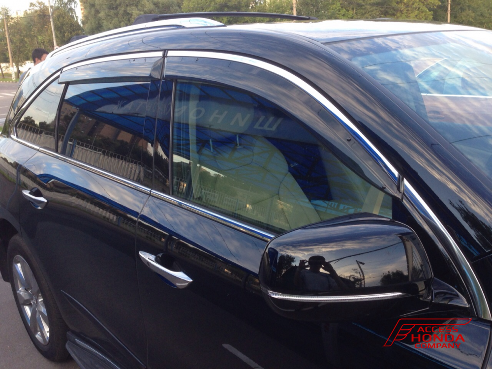 Оригинальные дефлекторы с молдингом из нержавеющей стали Acura MDX 3 Оригинальные дефлекторы с молдингом из нержавеющей стали Acura MDX 3