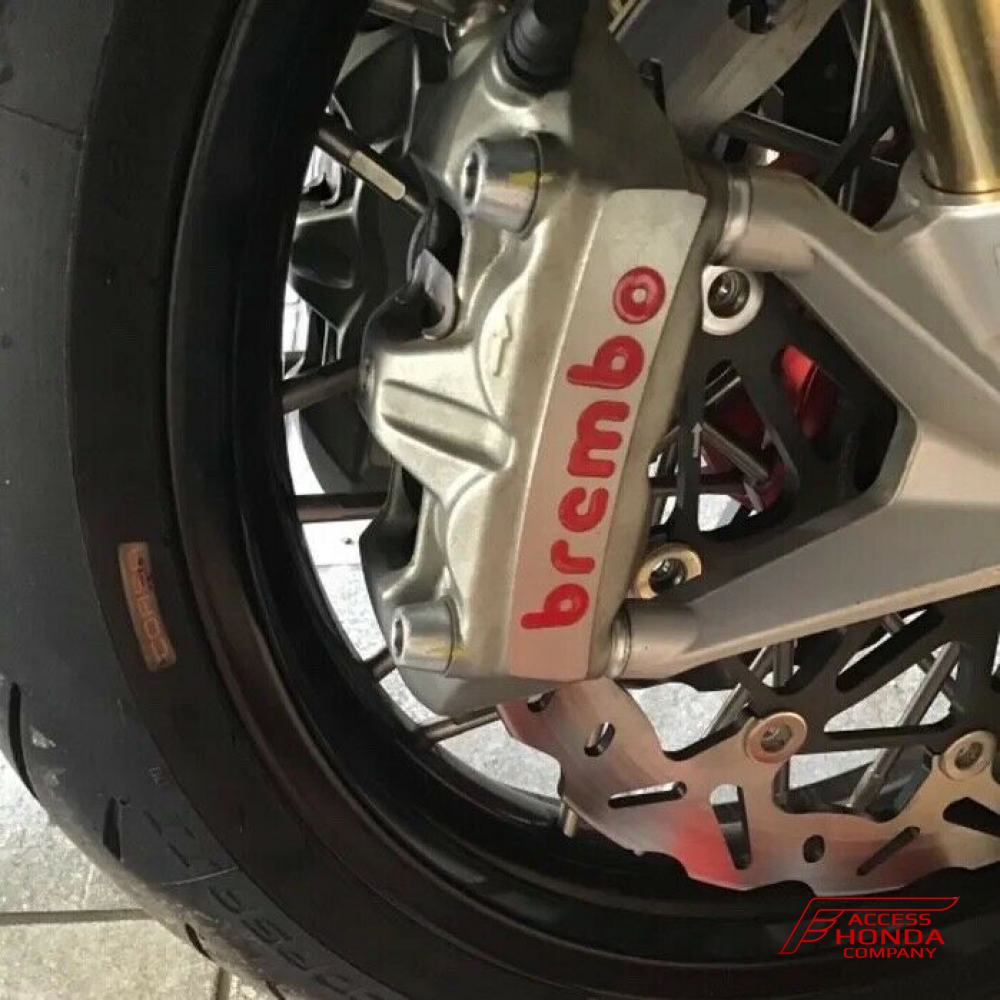 Комплект из двух моноблочных радиальных суппортов Brembo Racing M4 Комплект из двух моноблочных радиальных суппортов Brembo Racing M4