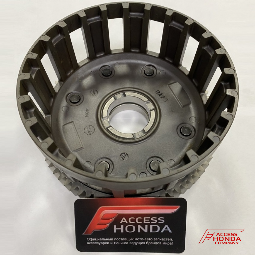 Корзина сцепления МКПП для мотоцикла Honda VFR1200F и VFR1200X (22100MGE000) Корзина сцепления МКПП для мотоцикла Honda VFR1200F и VFR1200X (22100MGE000)