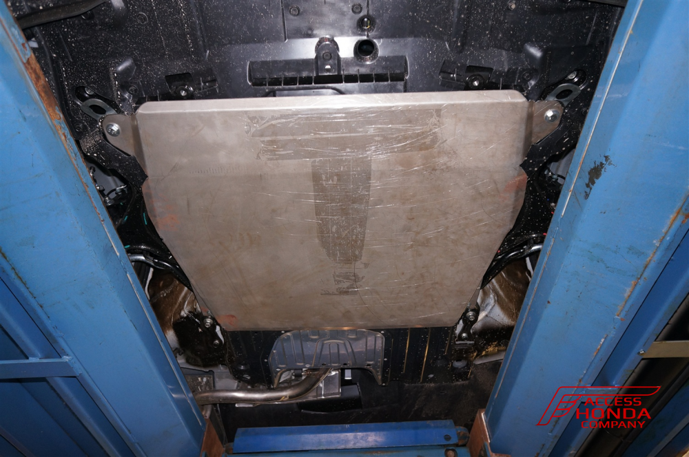 Защита картера двигателя и кпп Honda (Хонда) Civic (Цивик) 5D хэтчбек V-все (2012-) -все, (алюмин.) Защита картера двигателя и кпп Honda (Хонда) Civic (Цивик) 5D хэтчбек V-все (2012-) -все, (алюмин.)