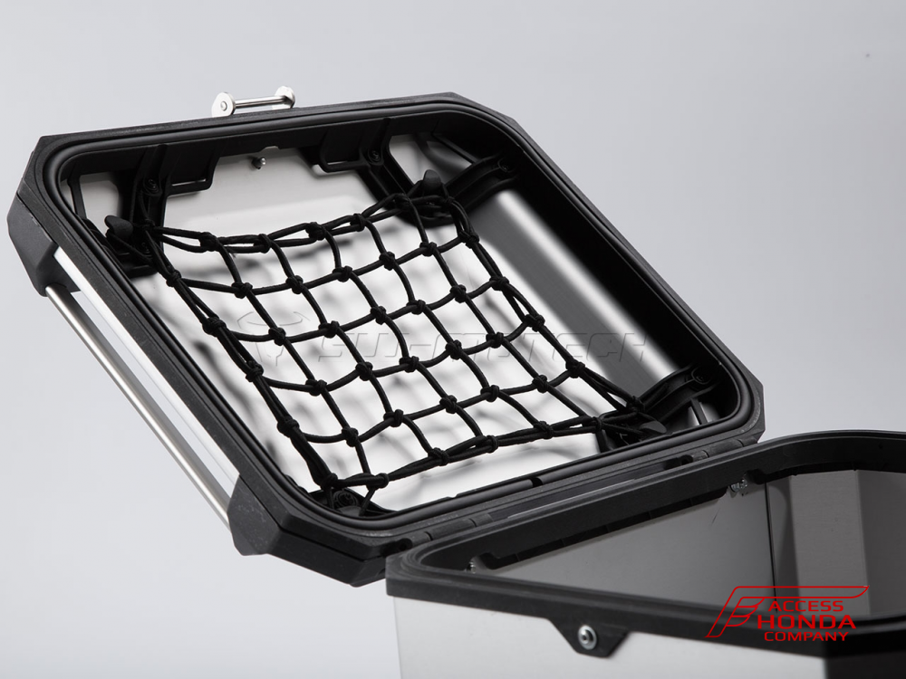 Центральный кофр SW-Motech TRAX ADVENTURE ALU-BOX 38 л. для мотоцикла Honda (чёрный) Центральный кофр SW-Motech TRAX ADVENTURE ALU-BOX 38 л. для мотоцикла Honda (чёрный)