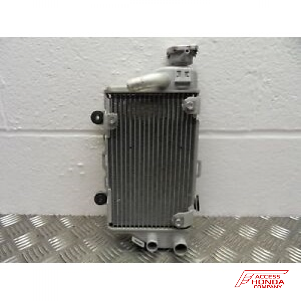 Радиатор системы охлаждения (правый) Honda Africa Twin CRF1000L Радиатор системы охлаждения (правый) Honda Africa Twin CRF1000L