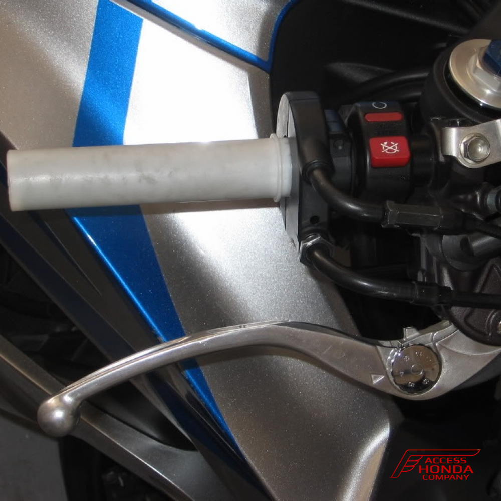 Спортивная короткоходная рукоятка газа HONDA HRC 53141MT7000 (53141-MT7-000) Спортивная короткоходная рукоятка газа HONDA HRC 53141MT7000 (53141-MT7-000)