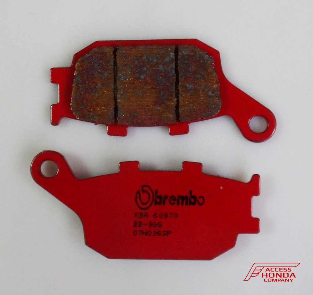 Тормозные задние колодки Brembo для мотоциклов Honda Тормозные задние колодки Brembo для мотоциклов Honda