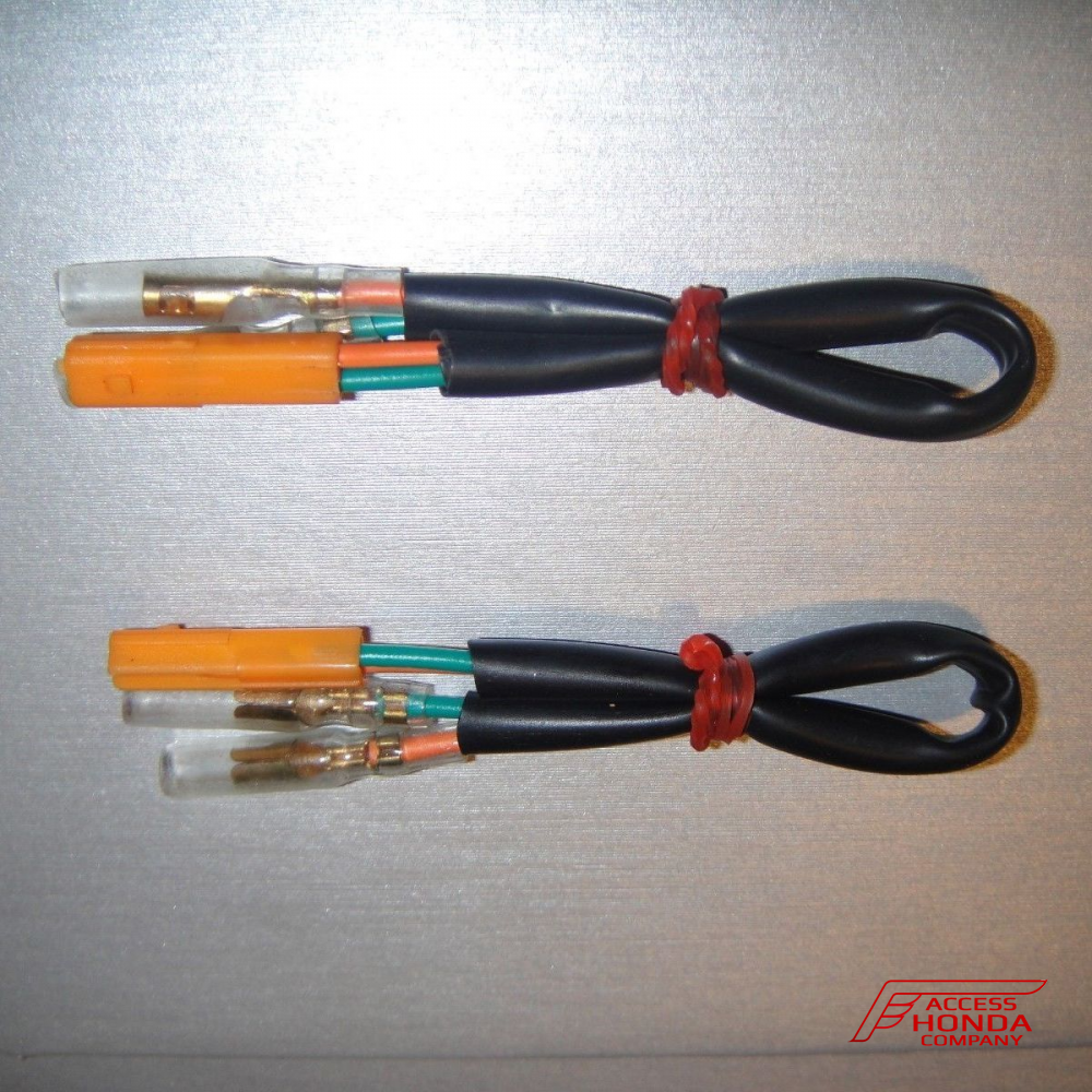 Адаптеры для светодиодных поворотников мотоцикла Honda (на выбор) Адаптеры для светодиодных поворотников мотоцикла Honda (на выбор)