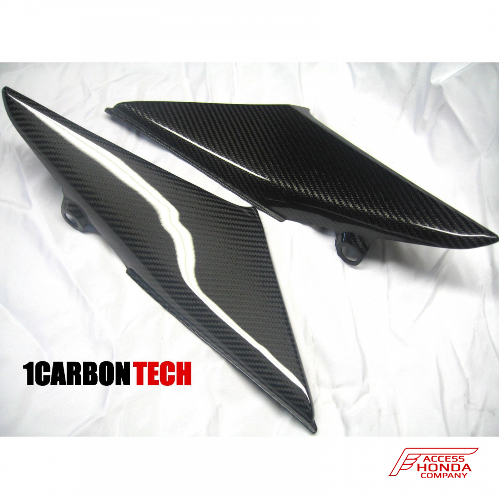 Карбоновые боковые накладки для CBR600RR 2003-04 Карбоновые боковые накладки для CBR600RR 2003-04
