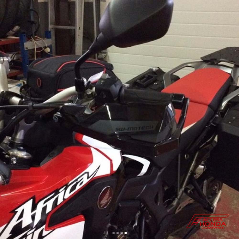 Защита рук и рычагов управления SW-Motech KOBRA для мотоцикла Honda Защита рук и рычагов управления SW-Motech KOBRA для мотоцикла Honda