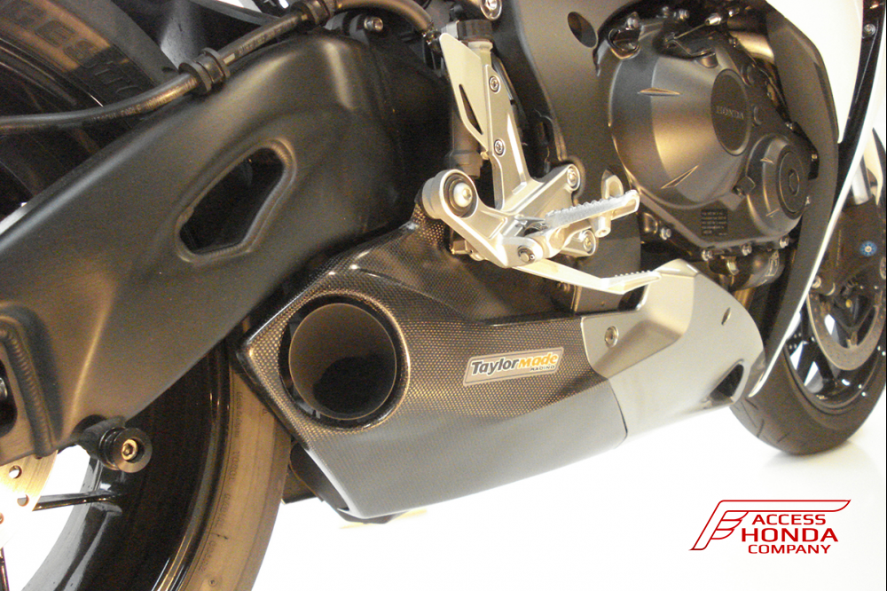 Выхлопная система Taylormade для Honda CBR1000RR 2012–2016 Exhaust Kit 3/4 Slip-On Выхлопная система Taylormade для Honda CBR1000RR 2012–2016 Exhaust Kit 3/4 Slip-On