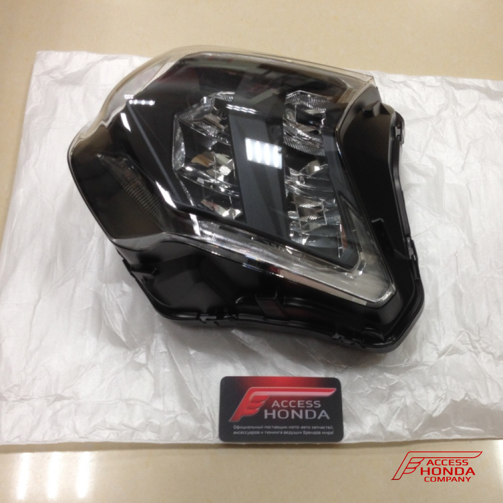 Оригинальная светодиодная фара для мотоцикла Honda NC700-750S/SD/X/XD/CTX700N 33100MKAD81 (33100-MKA-D81) Оригинальная светодиодная фара для мотоцикла Honda NC700-750S/SD/X/XD/CTX700N 33100MKAD81 (33100-MKA-D81)