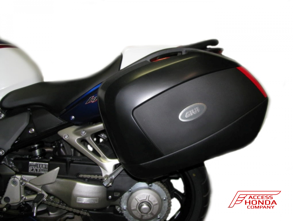 Крепление боковых кофров GIVI V35 MONOKEY® для мотоцикла VFR800 Крепление боковых кофров GIVI V35 MONOKEY® для мотоцикла VFR800