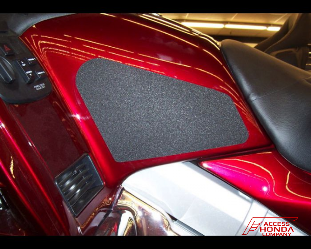 Комплект защитных наклеек на бак TechSpec для мотоцикла Honda GL1800 01-10 Комплект защитных наклеек на бак TechSpec для мотоцикла Honda GL1800 01-10