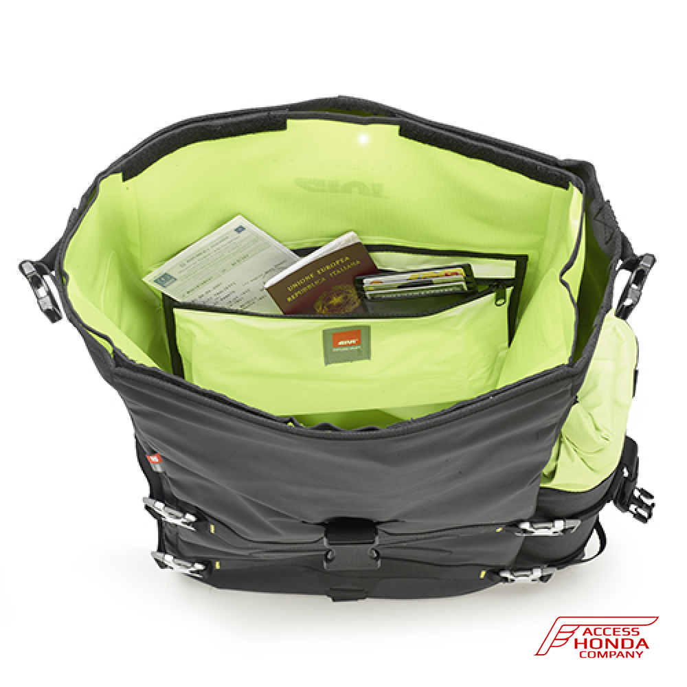 Боковые быстросъёмные сумки Givi GRT709 CANYON по 35 литров Боковые быстросъёмные сумки Givi GRT709 CANYON по 35 литров