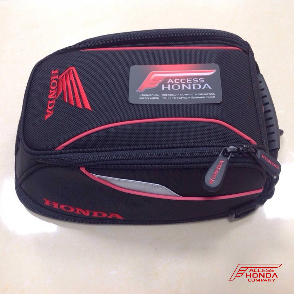 Оригинальная сумка Qick-Lock Daypack на бак мотоцикла Honda 08800SWM800 (08800-SWM-800) Оригинальная сумка Qick-Lock Daypack на бак мотоцикла Honda 08800SWM800 (08800-SWM-800)