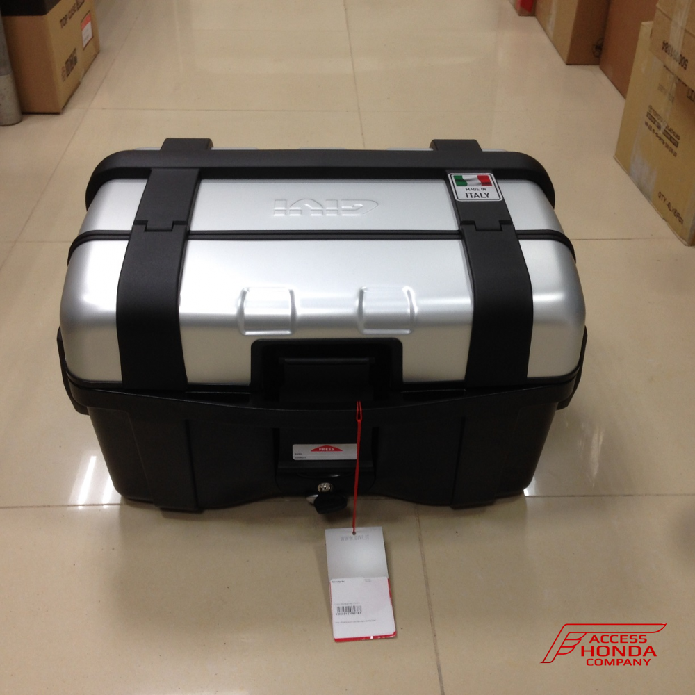 Кофр GIVI Trekker 46л. Кофр GIVI Trekker 46л.