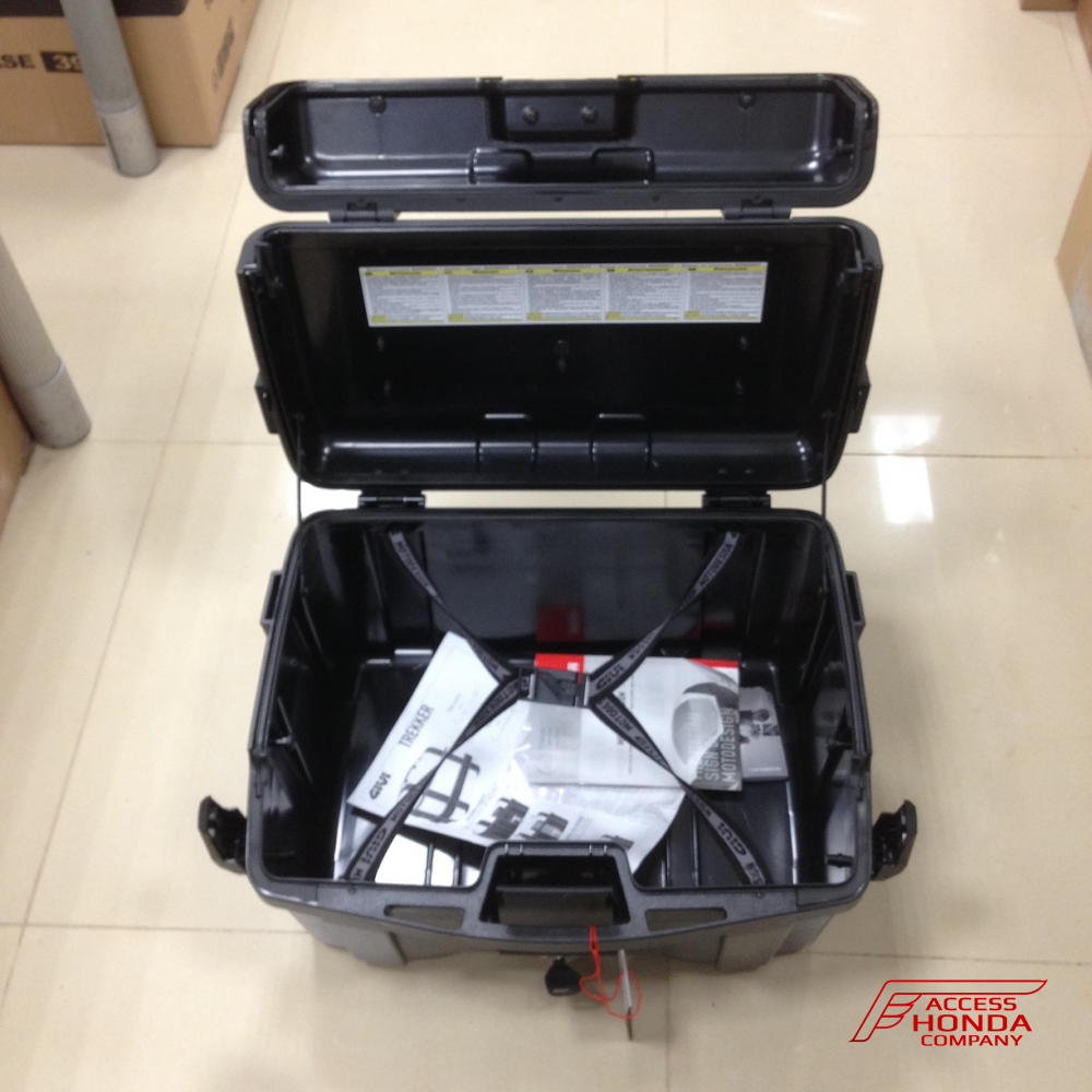 Кофр GIVI Trekker 46л. Кофр GIVI Trekker 46л.