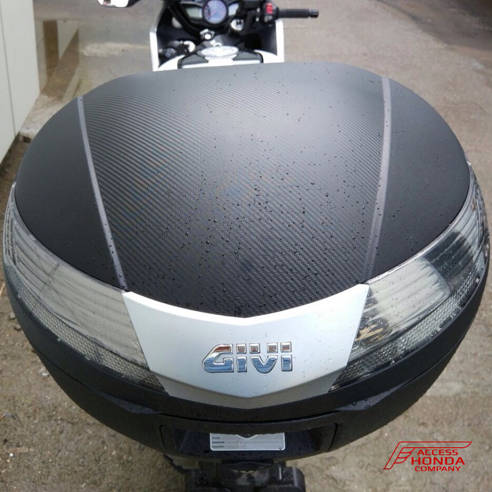 Центральный кофр GIVI Tech 40л. Центральный кофр GIVI Tech 40л.