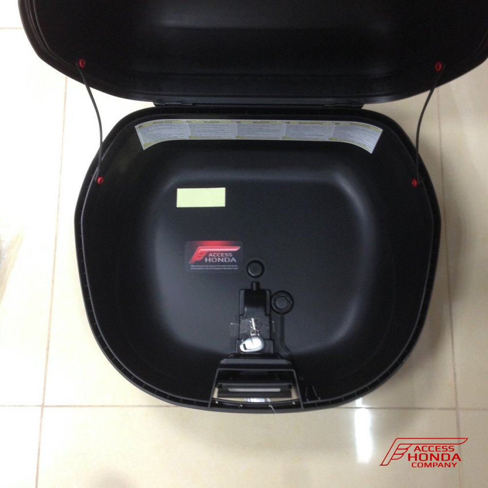 Центральный кофр GIVI E340NT Центральный кофр GIVI E340NT