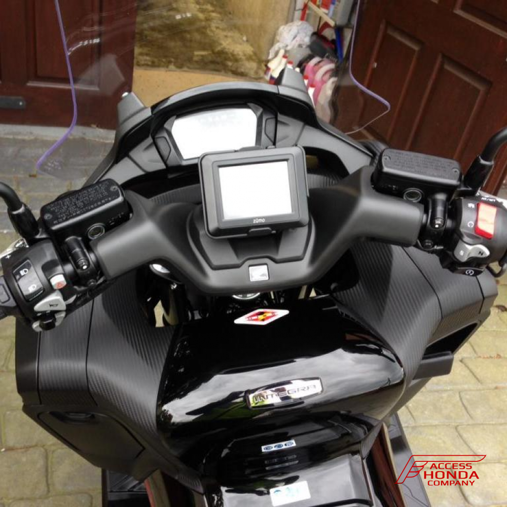 Оригинальное крепление для навигатора мотоцикла Honda NC700-750D Integra 08B70MGSD70 (08B70-MGS-D70) Оригинальное крепление для навигатора мотоцикла Honda NC700-750D Integra 08B70MGSD70 (08B70-MGS-D70)