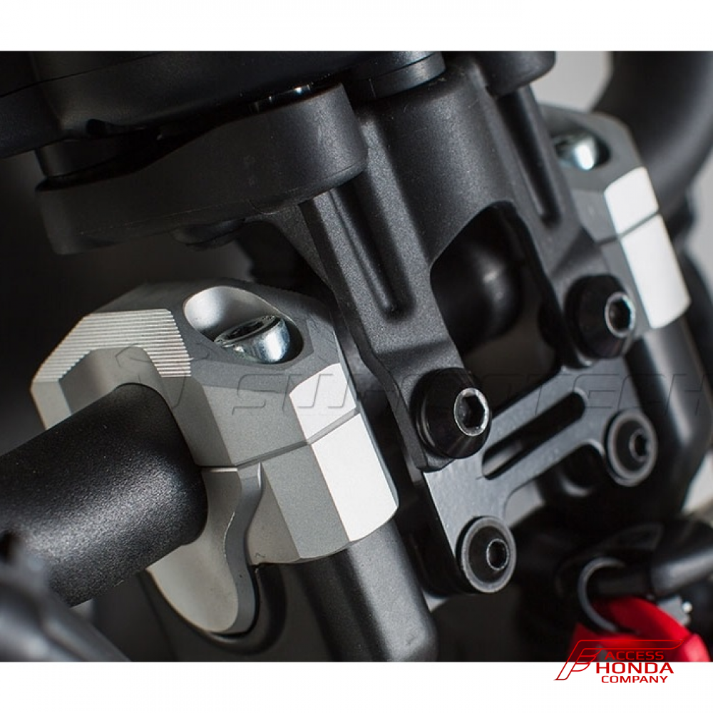 Проставки руля SW-Motech для мотоцикла Honda (∅ 28 мм, высота 20 мм, чёрные) Проставки руля SW-Motech для мотоцикла Honda (∅ 28 мм, высота 20 мм, чёрные)