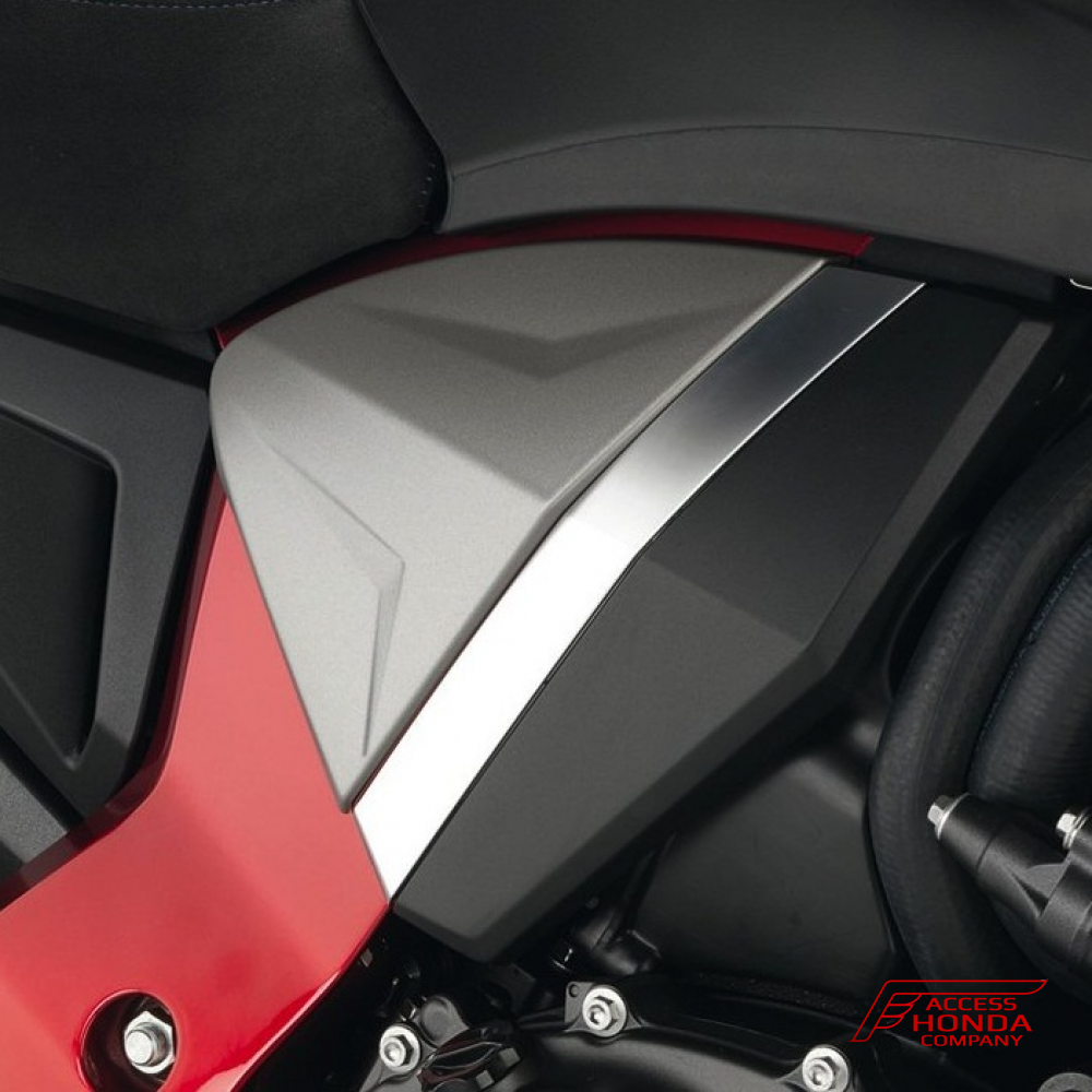 Оригинальные накладки на раму для мотоцикла Honda CB1000R/RA '08-'15 08F44MFN800 (08F44-MFN-800) Оригинальные накладки на раму для мотоцикла Honda CB1000R/RA '08-'15 08F44MFN800 (08F44-MFN-800)