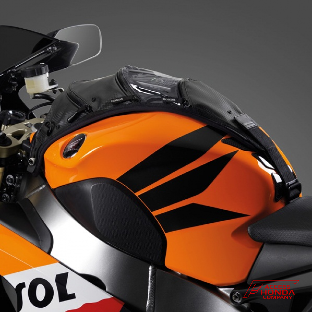 Оригинальная сумка на бак для мотоцикла Honda CBR1000RR/RA Fireblade '08-'16 08L57MFL800B (08L57-MFL-800B) (включая крепёж) Оригинальная сумка на бак для мотоцикла Honda CBR1000RR/RA Fireblade '08-'16 08L57MFL800B (08L57-MFL-800B) (включая крепёж)