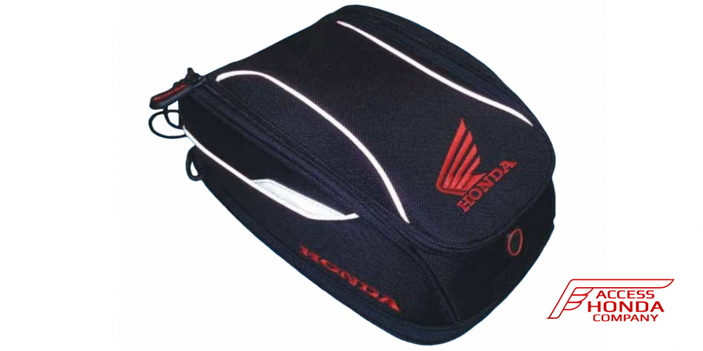 Оригинальная сумка Qick-Lock Daypack на бак мотоцикла Honda 08800SWM800 (08800-SWM-800) Оригинальная сумка Qick-Lock Daypack на бак мотоцикла Honda 08800SWM800 (08800-SWM-800)