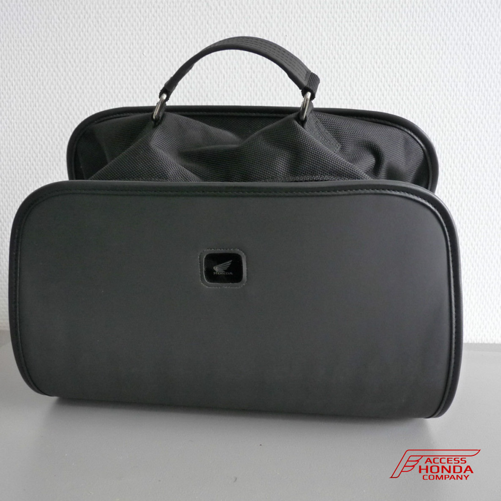 Оригинальная внутренняя сумка центрального кофра 31 л. для мотоцикла Honda 08L56MGE800A (08L56-MGE-800A) Оригинальная внутренняя сумка центрального кофра 31 л. для мотоцикла Honda 08L56MGE800A (08L56-MGE-800A)